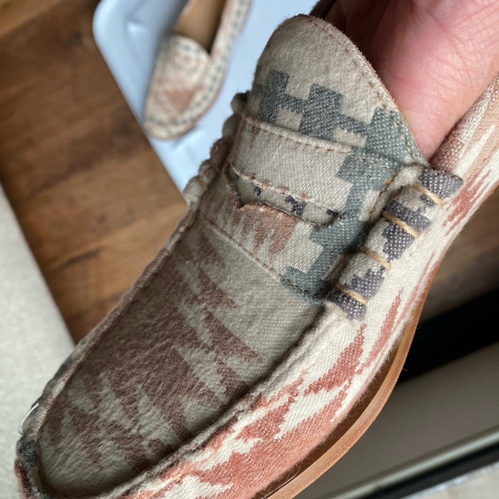 G.H. Bass & Co. Patterned Loafers - Tan and Gray